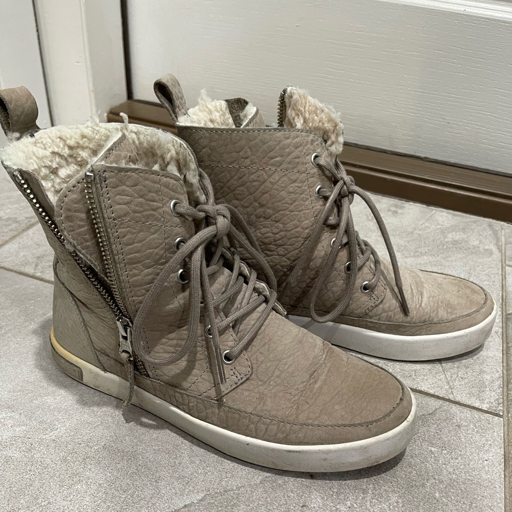 .blackstone sneaker boot.